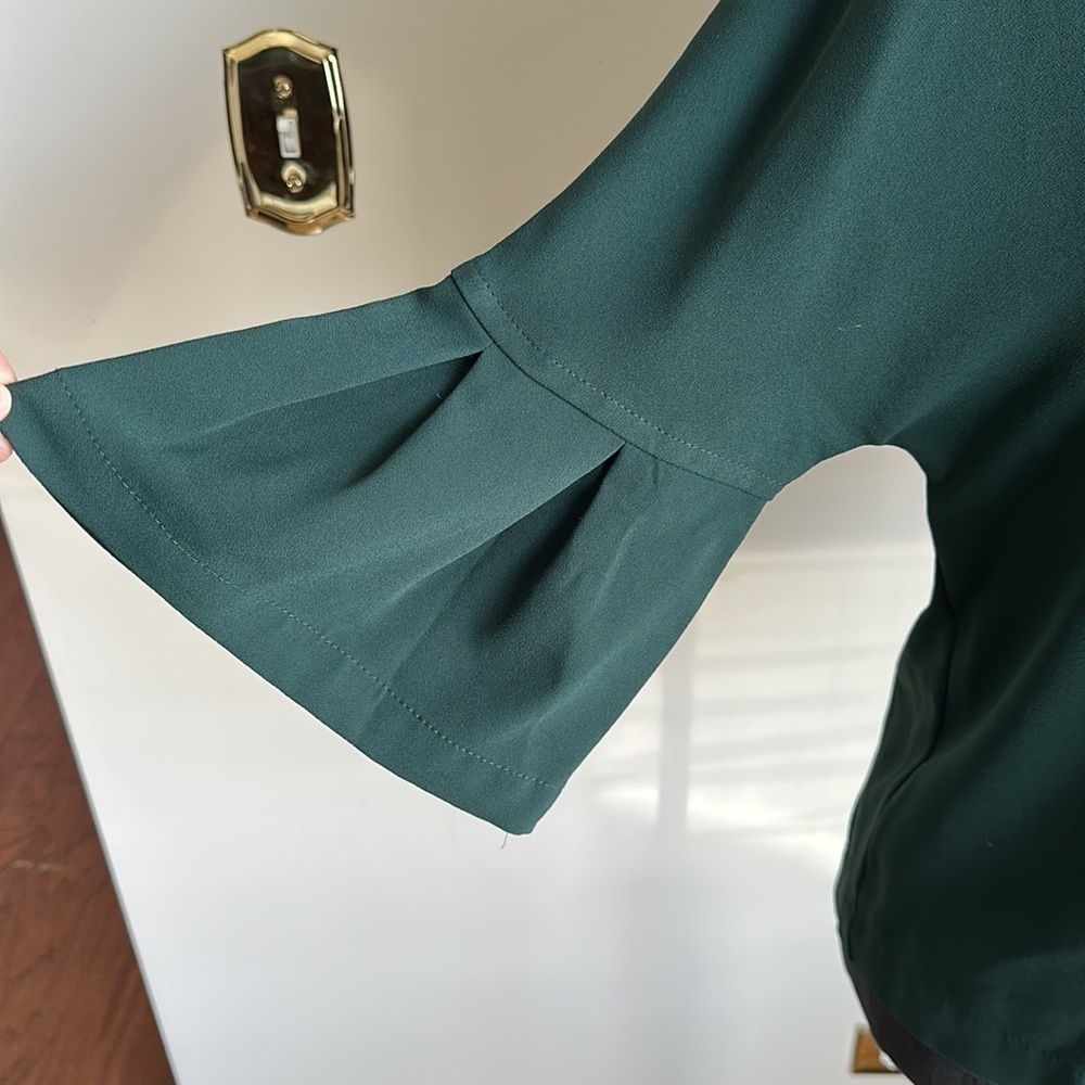 Trina Turk Short Sleeve Blouse - Picture 3 of 10